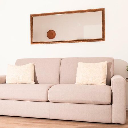 Sa Ia Home กาญารี ภายนอก รูปภาพ